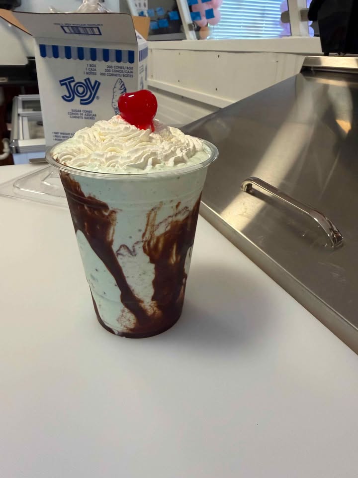Mint chip frapuchino with chocolate drizzle and whipped cream